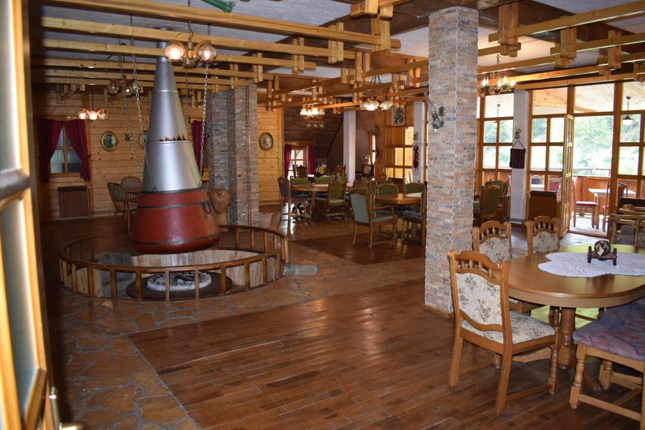 Hotel Oka I Po 贝拉内 外观 照片